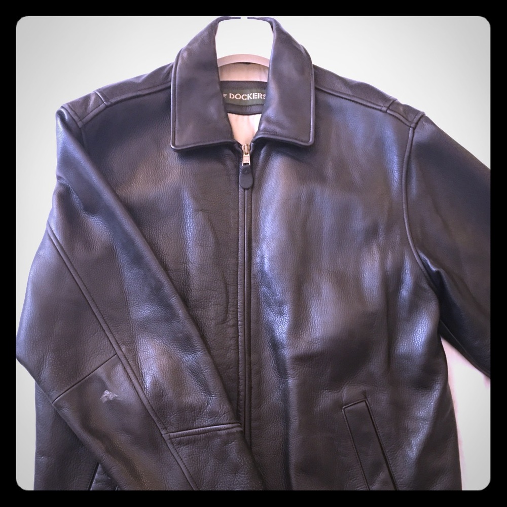 Docker genuine leather coat size Large